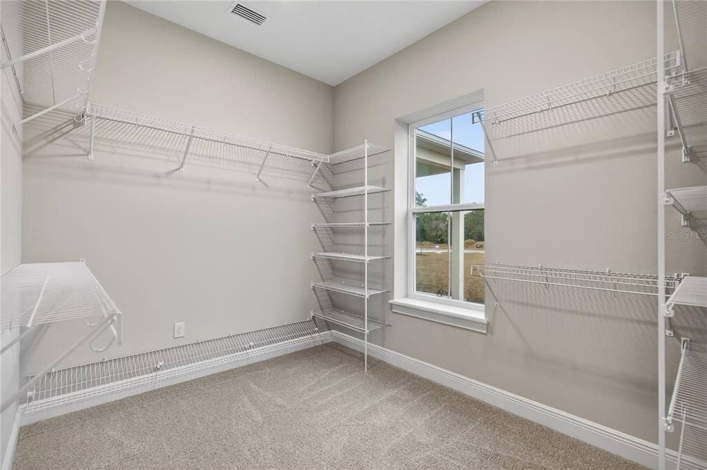 For Sale: $769,000 (4 beds, 2 baths, 2112 Square Feet)