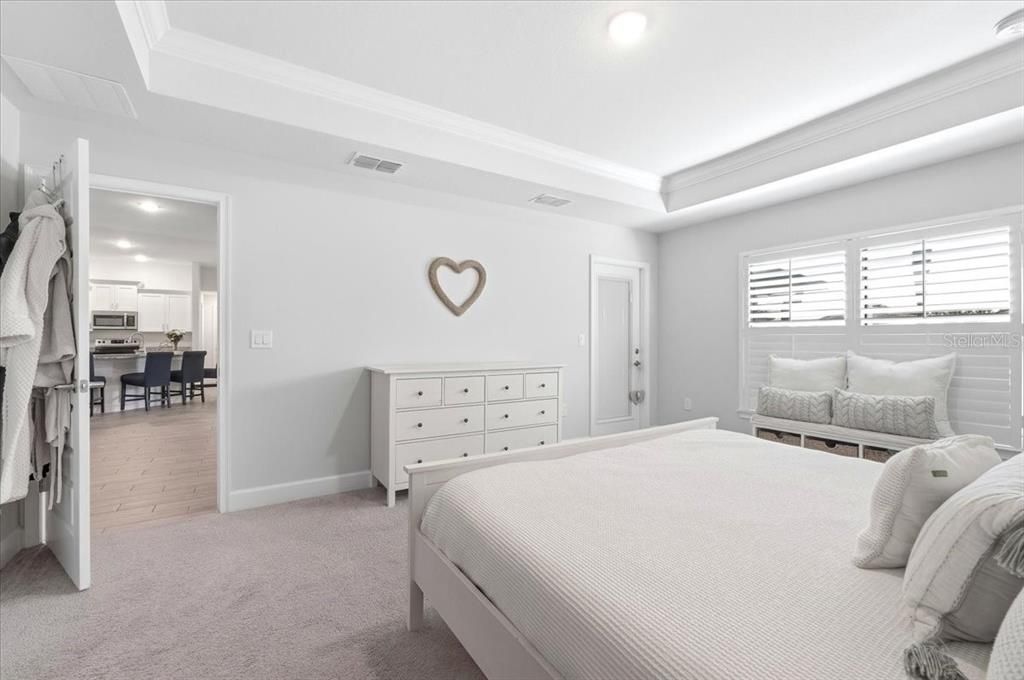 En Venta: $569,500 (5 camas, 3 baños, 2516 Pies cuadrados)