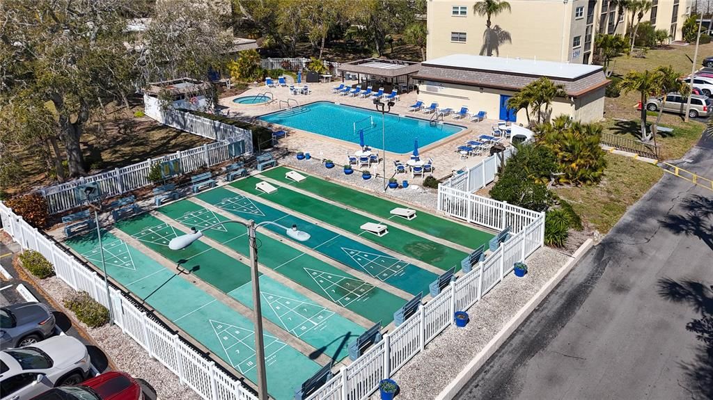 Под контрактом: $155,000 (2 спален, 1 ванн, 840 Квадратных фут)