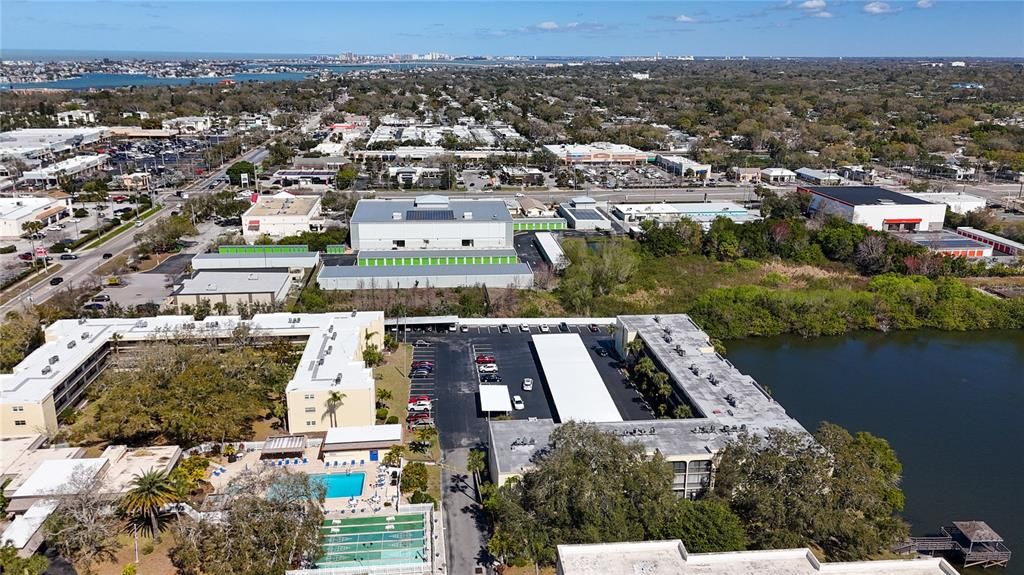 Под контрактом: $155,000 (2 спален, 1 ванн, 840 Квадратных фут)