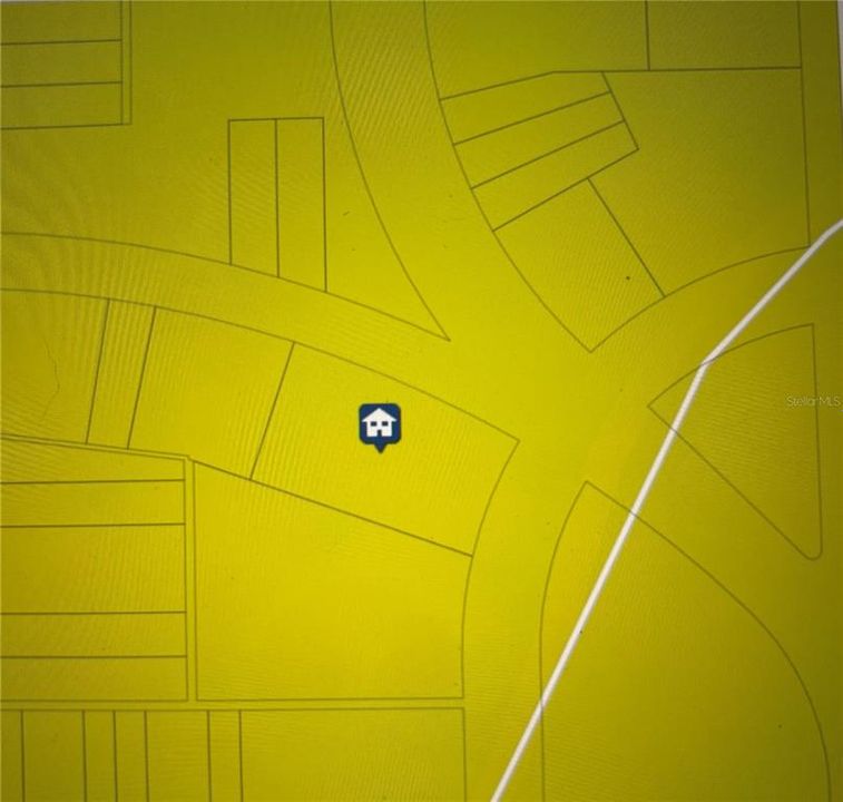 En Venta: $50,000 (0.83 acres)