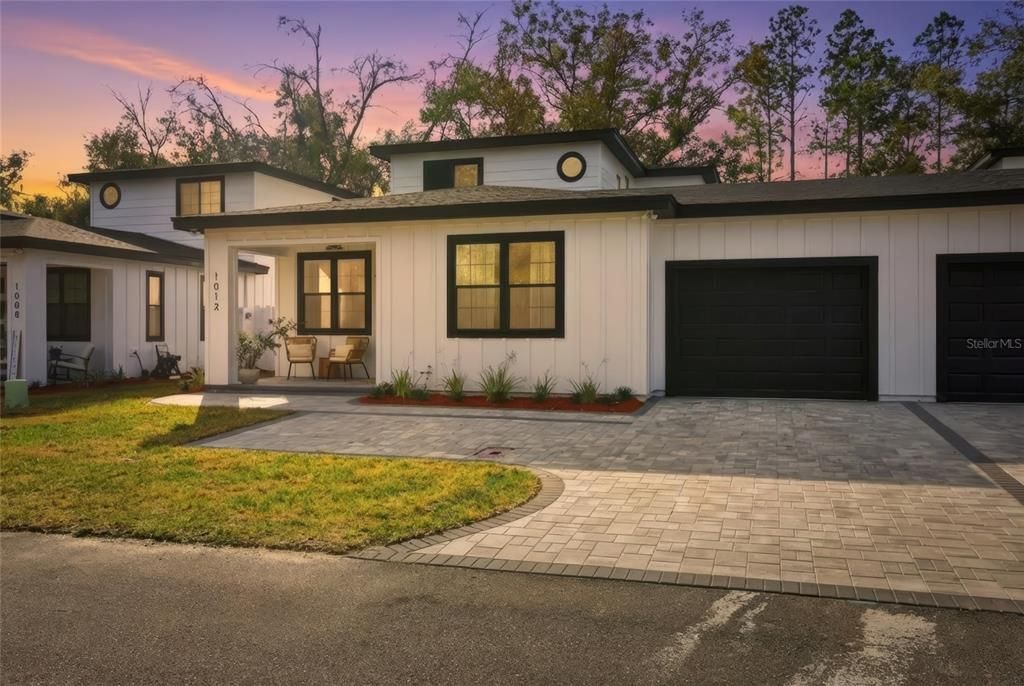 For Sale: $414,900 (4 beds, 2 baths, 2055 Square Feet)