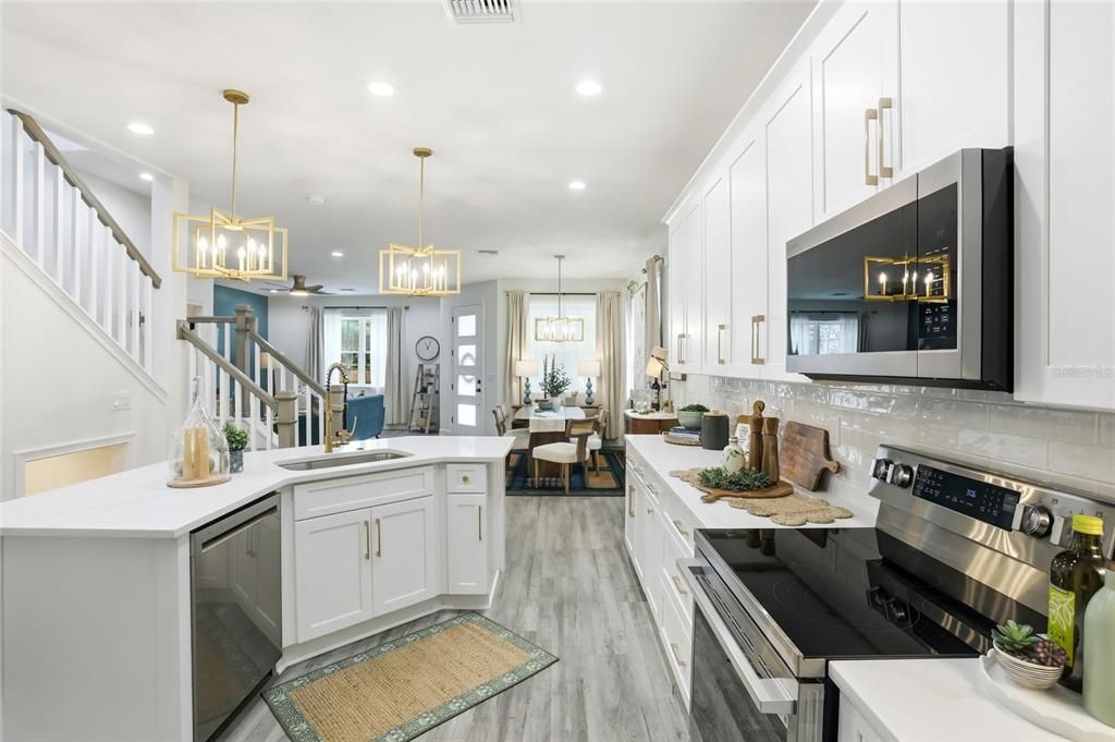 For Sale: $414,900 (4 beds, 2 baths, 2055 Square Feet)