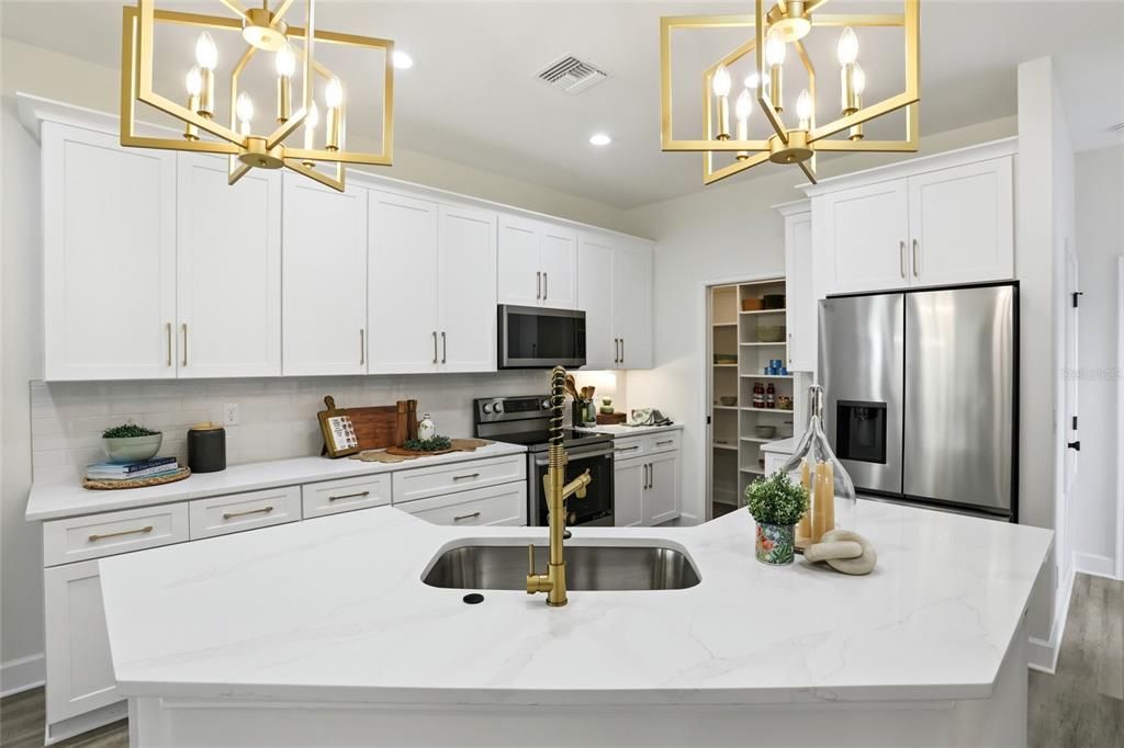 For Sale: $414,900 (4 beds, 2 baths, 2055 Square Feet)