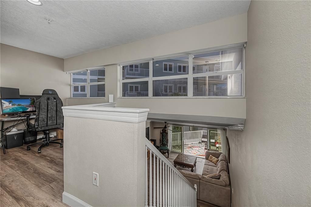 待售: $475,000 (2 贝兹, 2 浴室, 1357 平方英尺)