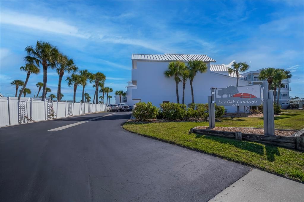 待售: $475,000 (2 贝兹, 2 浴室, 1357 平方英尺)