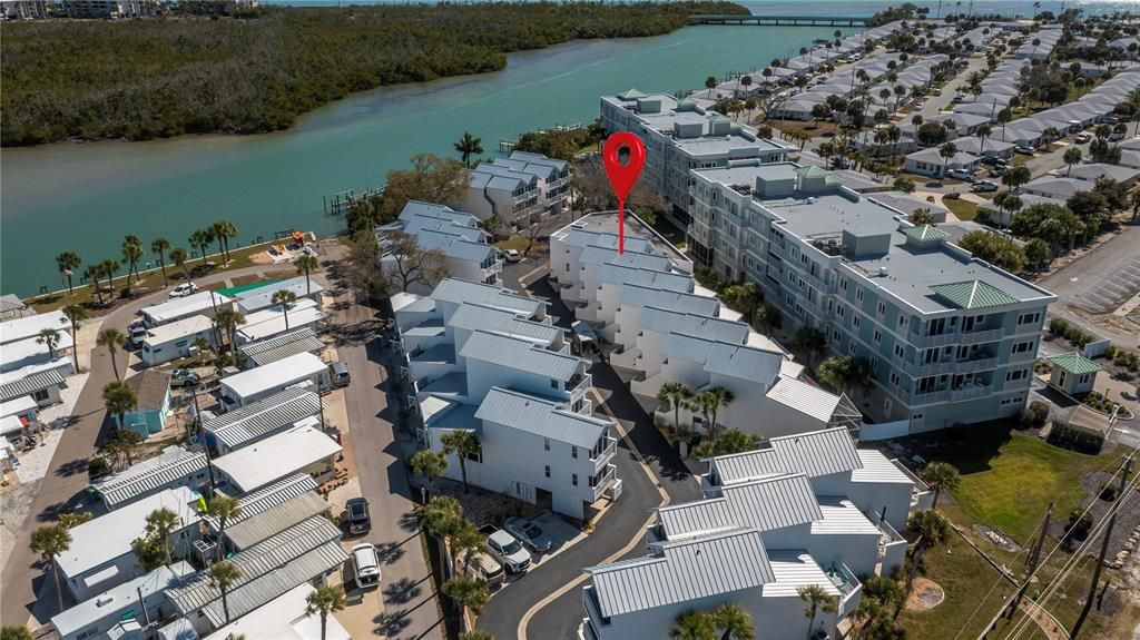 待售: $475,000 (2 贝兹, 2 浴室, 1357 平方英尺)