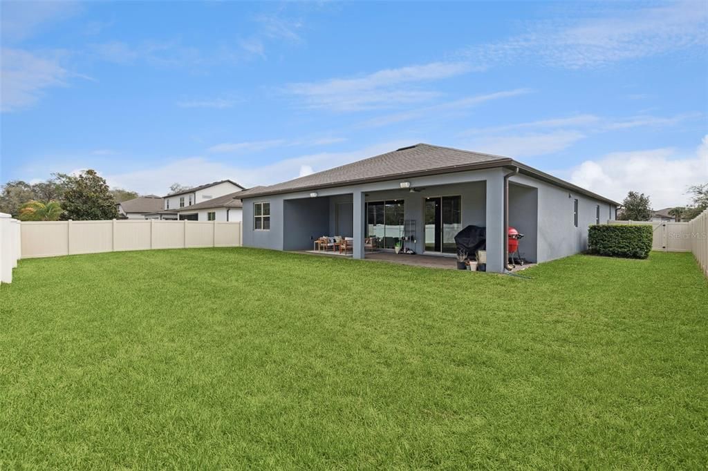 Active With Contract: $725,000 (4 beds, 3 baths, 2707 Square Feet)