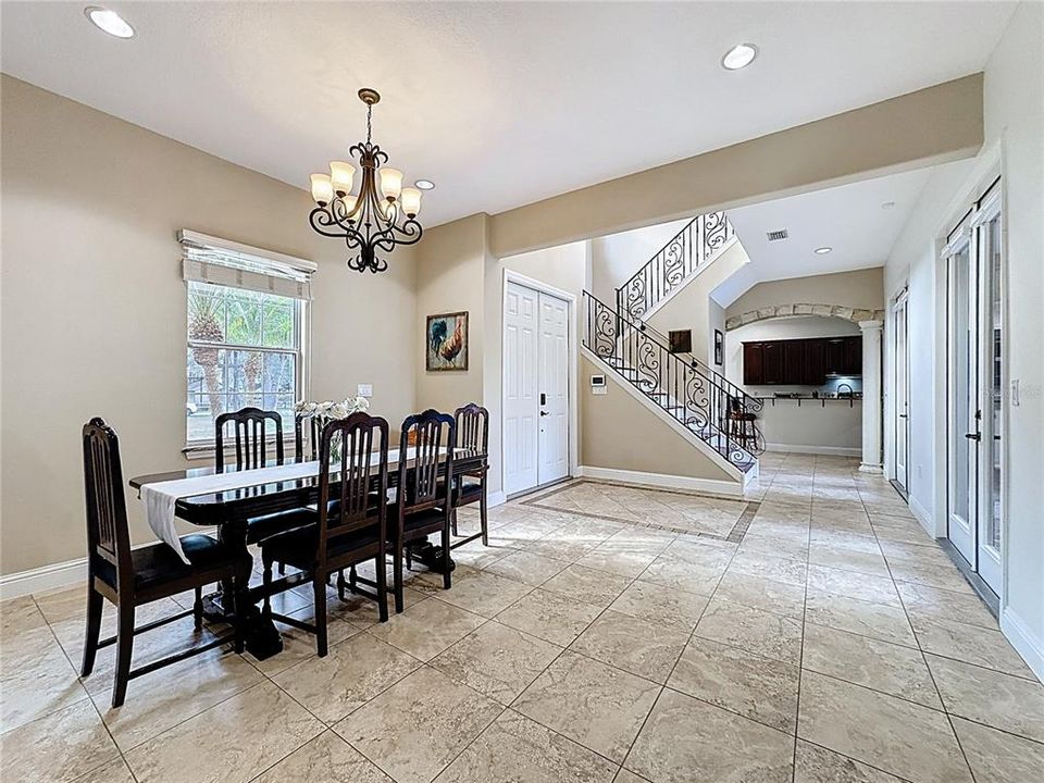 Active With Contract: $872,500 (4 beds, 3 baths, 3164 Square Feet)