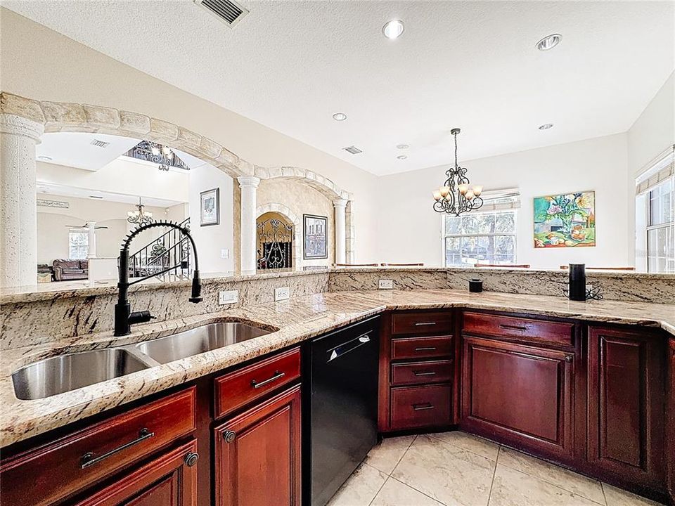 Active With Contract: $872,500 (4 beds, 3 baths, 3164 Square Feet)