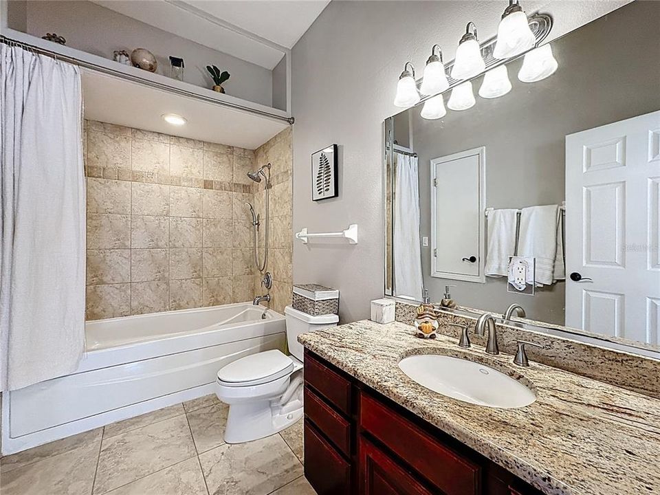 Active With Contract: $872,500 (4 beds, 3 baths, 3164 Square Feet)