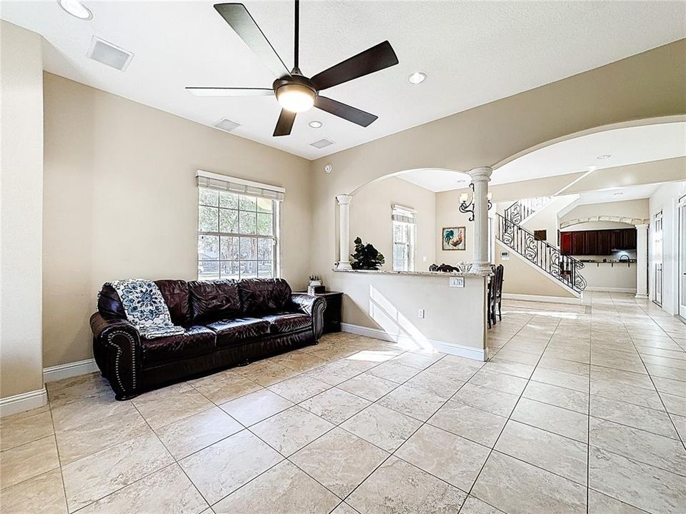Active With Contract: $872,500 (4 beds, 3 baths, 3164 Square Feet)