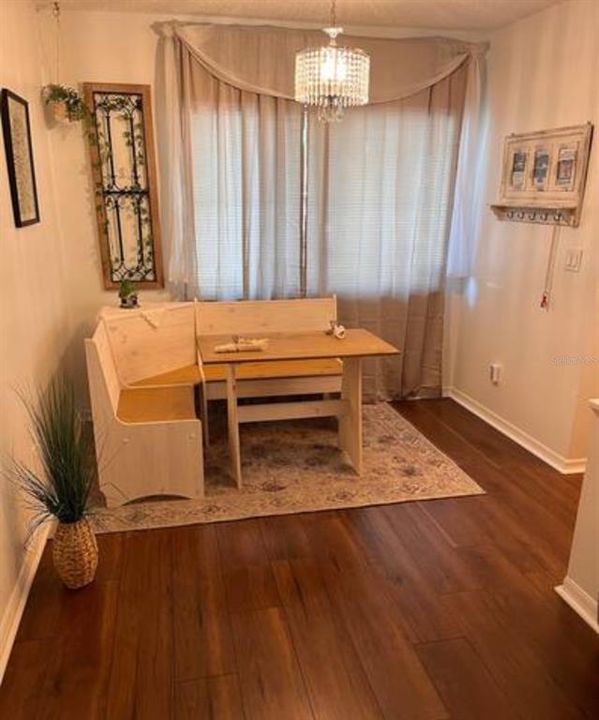 En Venta: $154,900 (2 camas, 2 baños, 930 Pies cuadrados)