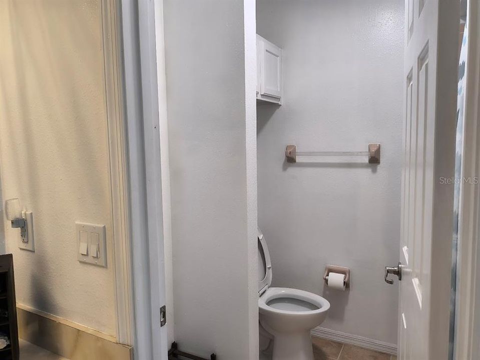 En Venta: $154,900 (2 camas, 2 baños, 930 Pies cuadrados)