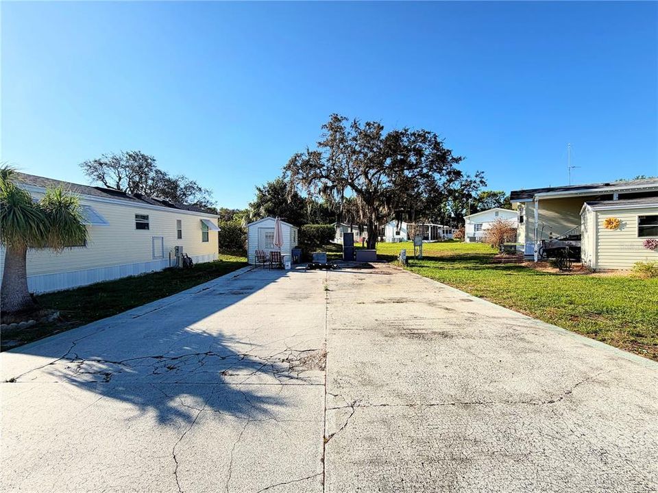 На продажу: $52,500 (0.06 acres)