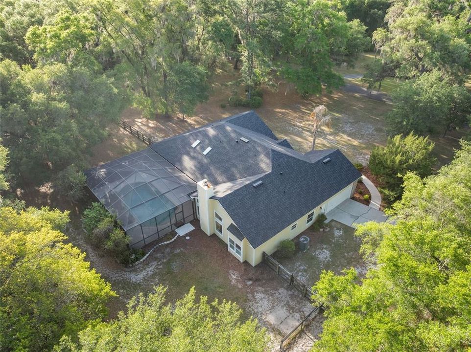 For Sale: $725,000 (4 beds, 2 baths, 2831 Square Feet)