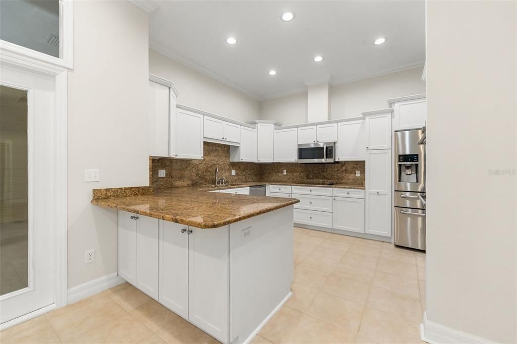 For Sale: $725,000 (4 beds, 2 baths, 2831 Square Feet)