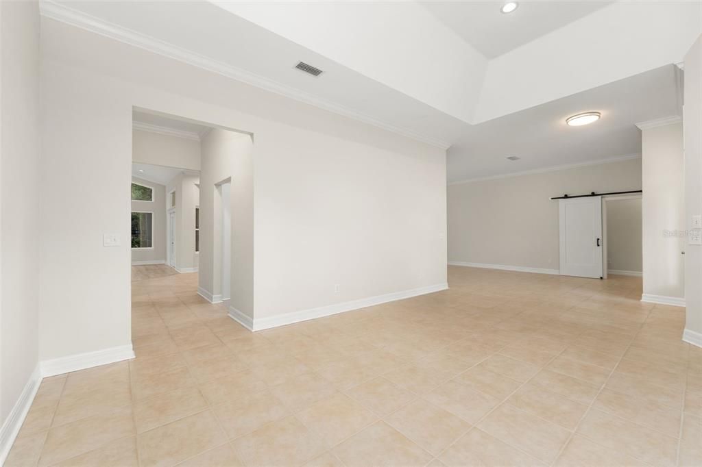 For Sale: $725,000 (4 beds, 2 baths, 2831 Square Feet)