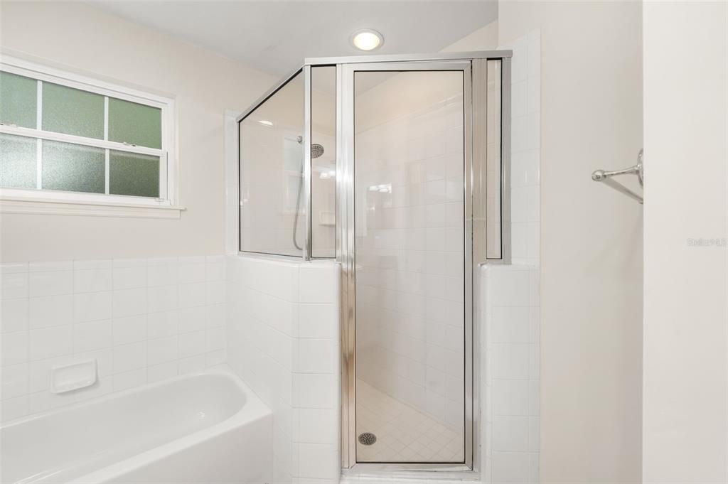 For Sale: $725,000 (4 beds, 2 baths, 2831 Square Feet)