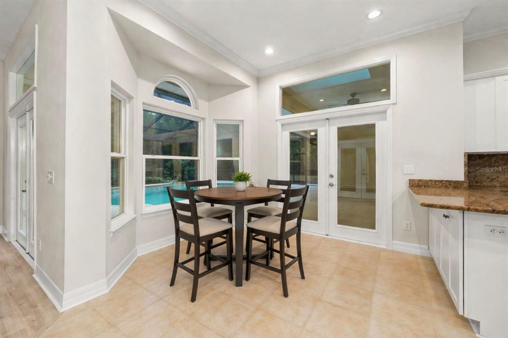For Sale: $725,000 (4 beds, 2 baths, 2831 Square Feet)