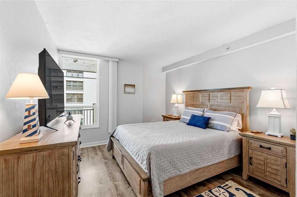 Activo con contrato: $595,000 (2 camas, 2 baños, 1284 Pies cuadrados)