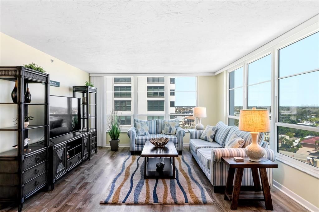 Activo con contrato: $595,000 (2 camas, 2 baños, 1284 Pies cuadrados)