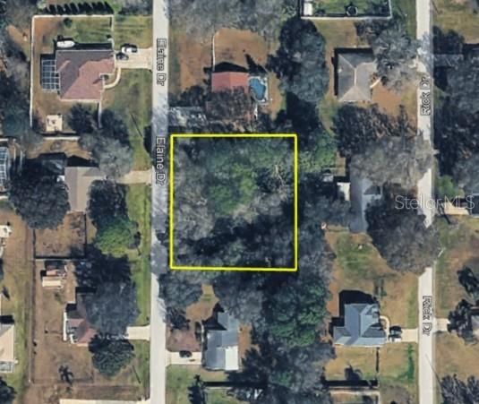 На продажу: $84,900 (0.55 acres)