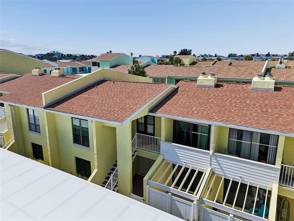 En Venta: $300,000 (2 camas, 2 baños, 1062 Pies cuadrados)