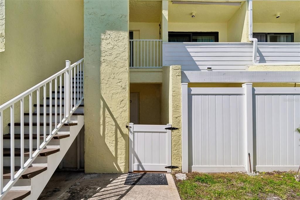 En Venta: $300,000 (2 camas, 2 baños, 1062 Pies cuadrados)