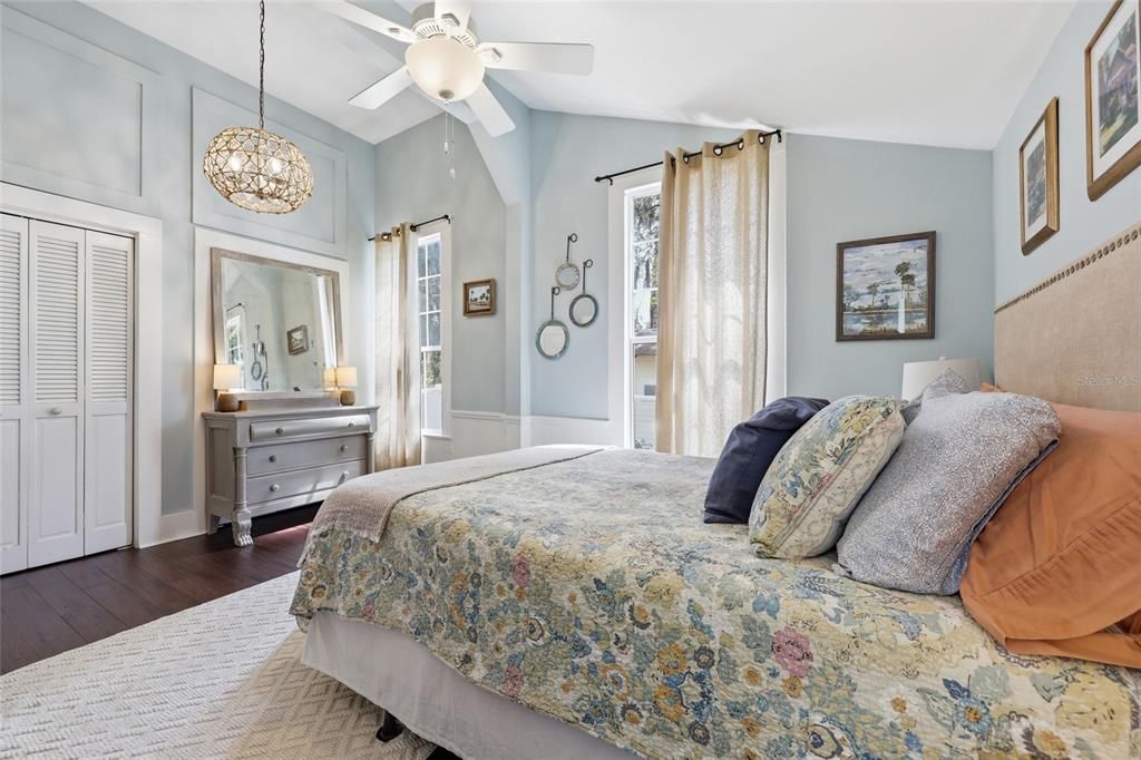 For Sale: $375,000 (3 beds, 2 baths, 1774 Square Feet)