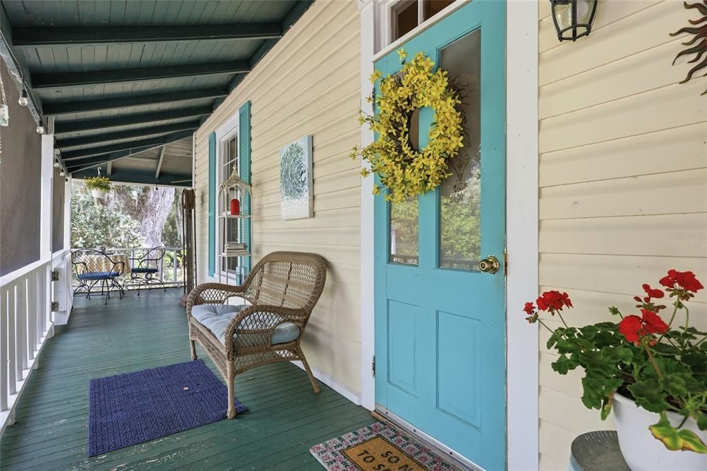 For Sale: $375,000 (3 beds, 2 baths, 1774 Square Feet)