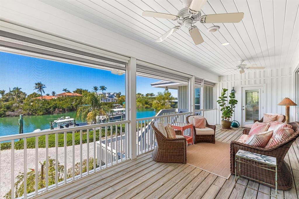 For Sale: $5,300,000 (3 beds, 2 baths, 2715 Square Feet)