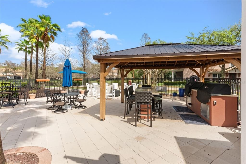 待售: $300,000 (3 贝兹, 2 浴室, 1826 平方英尺)