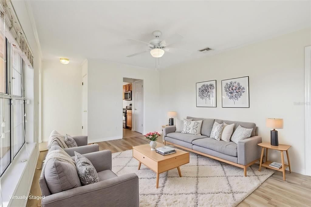 For Sale: $335,000 (3 beds, 3 baths, 1894 Square Feet)