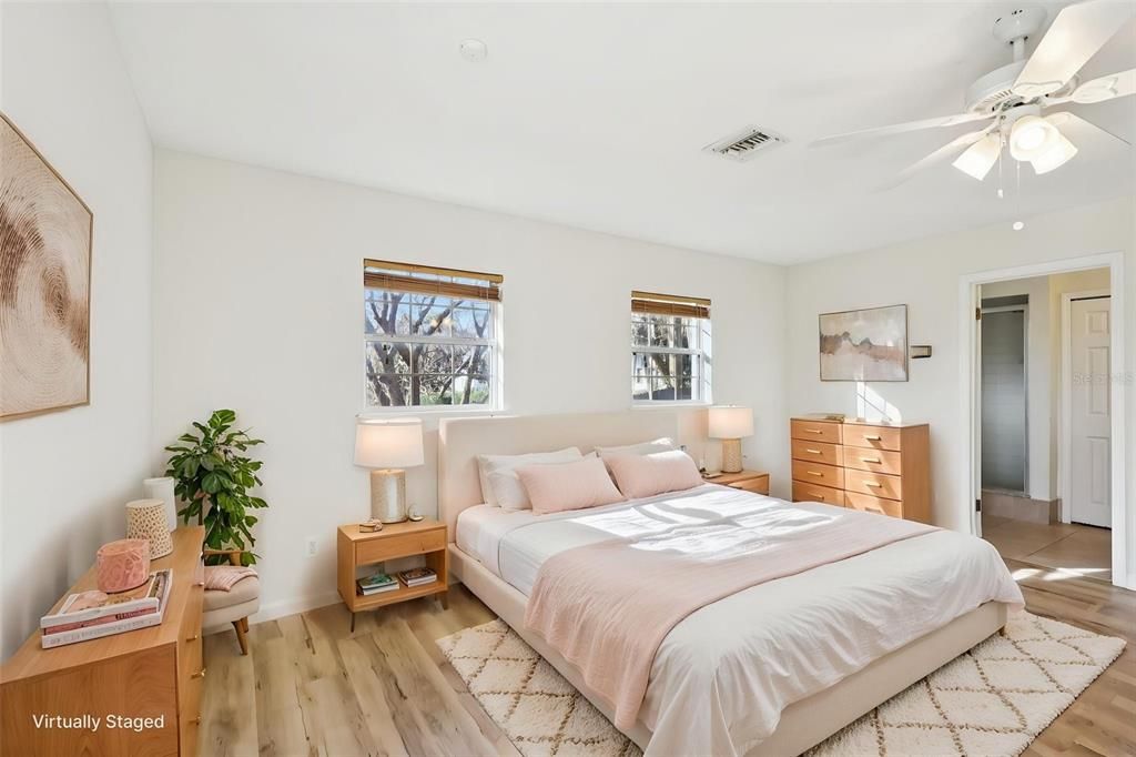 For Sale: $335,000 (3 beds, 3 baths, 1894 Square Feet)
