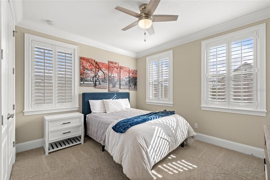 На продажу: $1,295,000 (5 спален, 4 ванн, 3802 Квадратных фут)