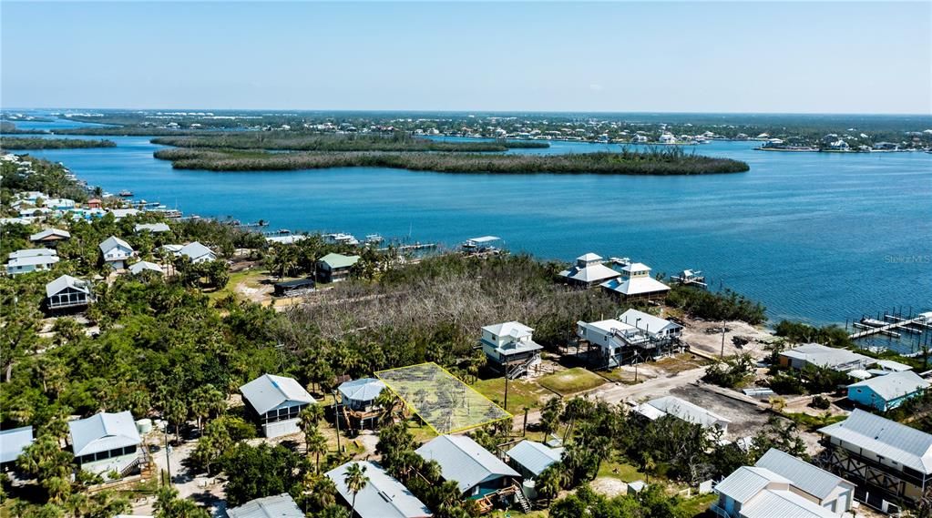 For Sale: $85,000 (0.11 acres)