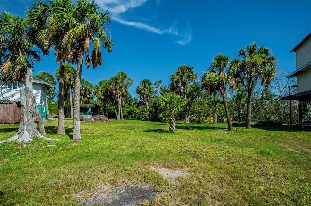 For Sale: $85,000 (0.11 acres)