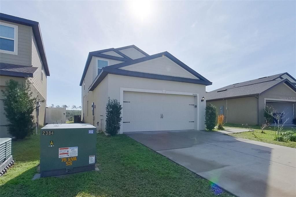 For Rent: $2,495 (5 beds, 3 baths, 2268 Square Feet)