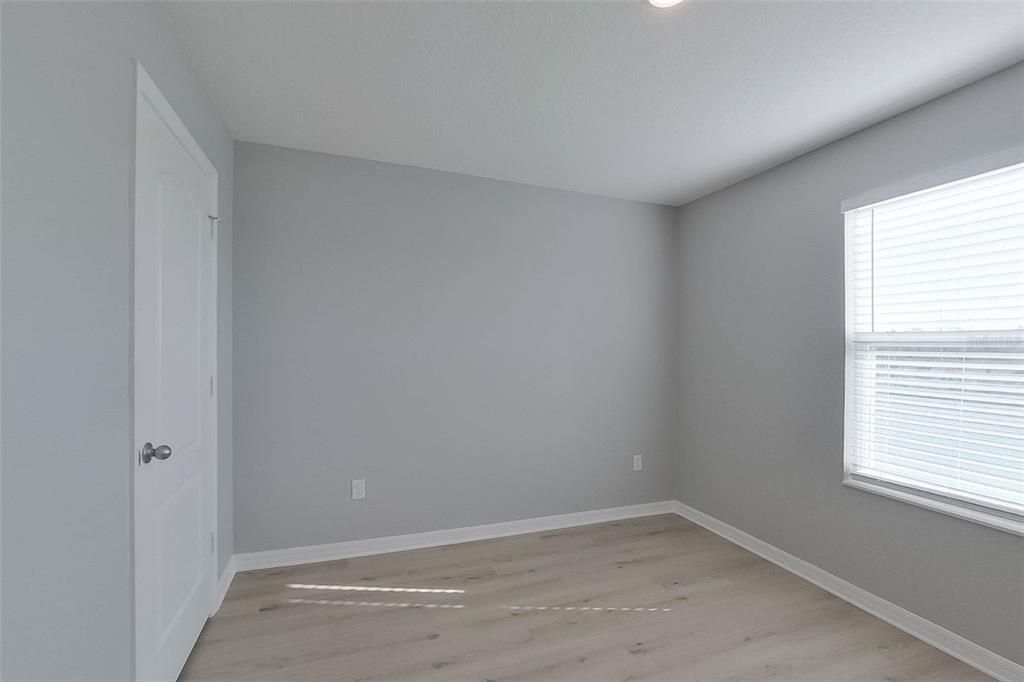 For Rent: $2,495 (5 beds, 3 baths, 2268 Square Feet)