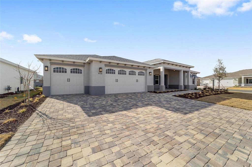 For Sale: $536,225 (2 beds, 2 baths, 2145 Square Feet)