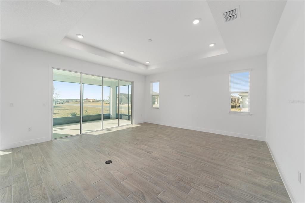 For Sale: $536,225 (2 beds, 2 baths, 2145 Square Feet)