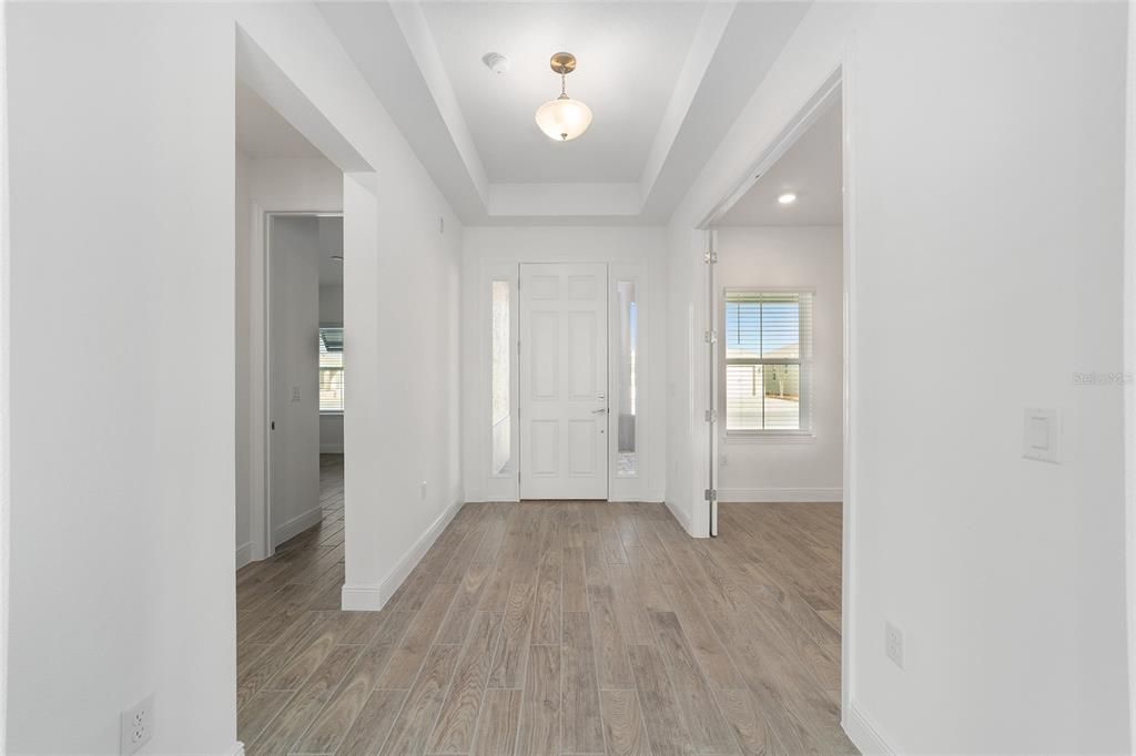 For Sale: $536,225 (2 beds, 2 baths, 2145 Square Feet)