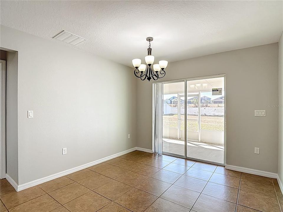 For Sale: $269,000 (3 beds, 2 baths, 1360 Square Feet)