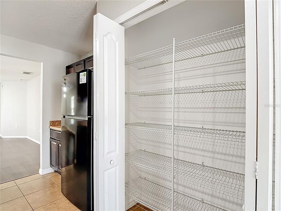 For Sale: $269,000 (3 beds, 2 baths, 1360 Square Feet)