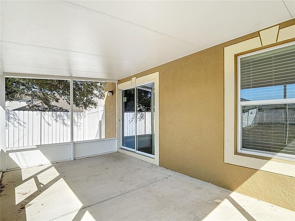 For Sale: $269,000 (3 beds, 2 baths, 1360 Square Feet)