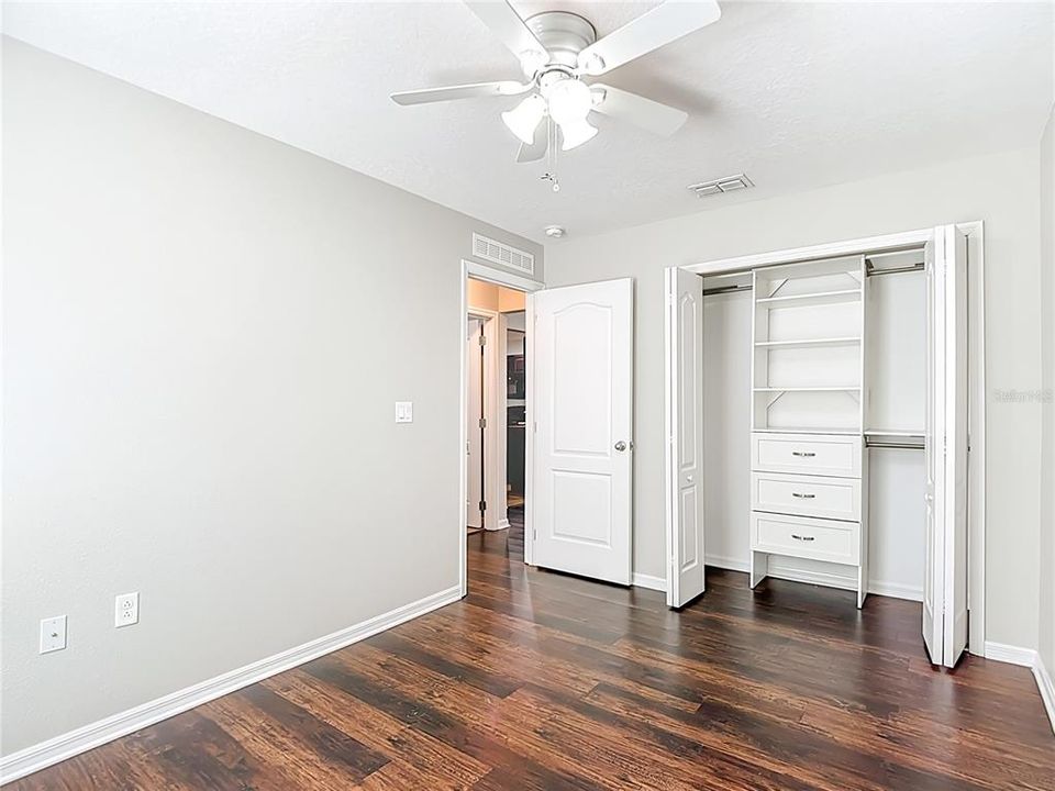For Sale: $269,000 (3 beds, 2 baths, 1360 Square Feet)