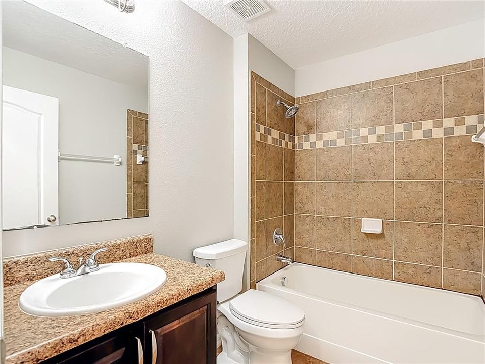 For Sale: $269,000 (3 beds, 2 baths, 1360 Square Feet)