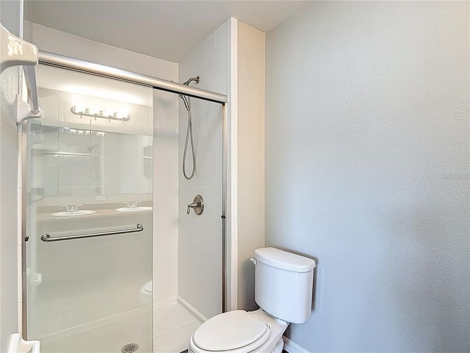 For Sale: $269,000 (3 beds, 2 baths, 1360 Square Feet)