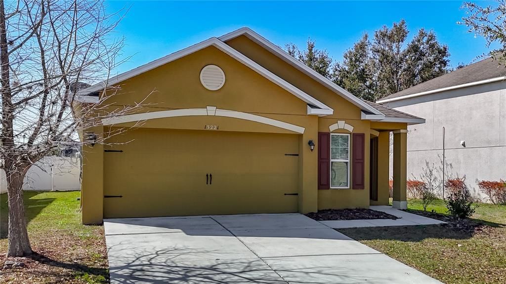 For Sale: $269,000 (3 beds, 2 baths, 1360 Square Feet)